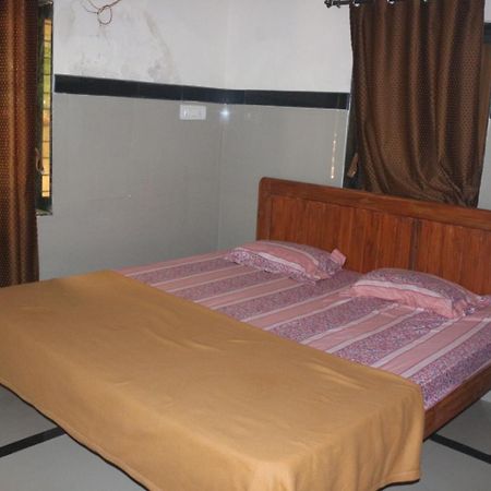 Hotel Phoenix Lonavala Dış mekan fotoğraf