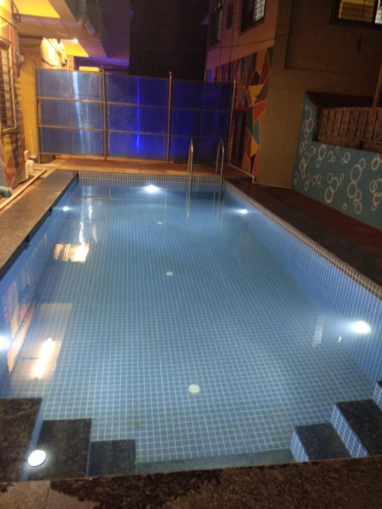 Hotel Phoenix Lonavala Dış mekan fotoğraf